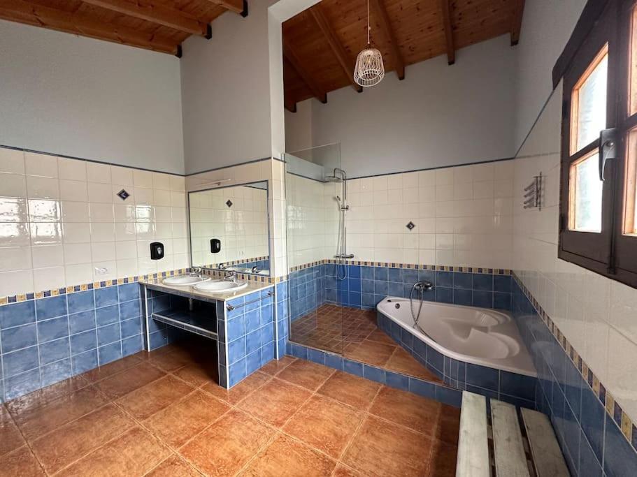 Villa With Pool In The Centre Of Fuerteventura Antigua  Ngoại thất bức ảnh