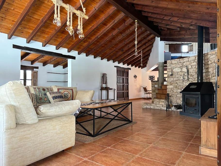 Villa With Pool In The Centre Of Fuerteventura Antigua  Ngoại thất bức ảnh
